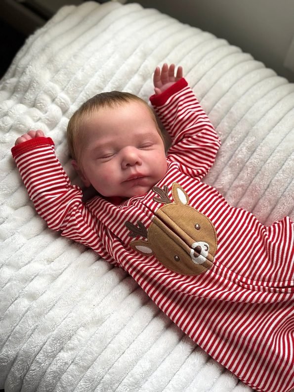 Prototype Vera Lily 22-inch full-body silicone reborn baby girl